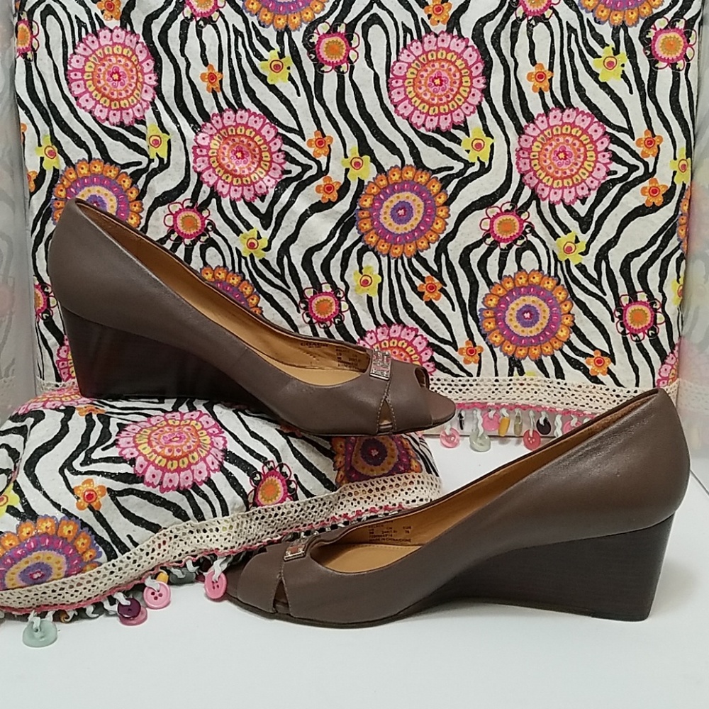 Coach peep toe "Palace" wedge